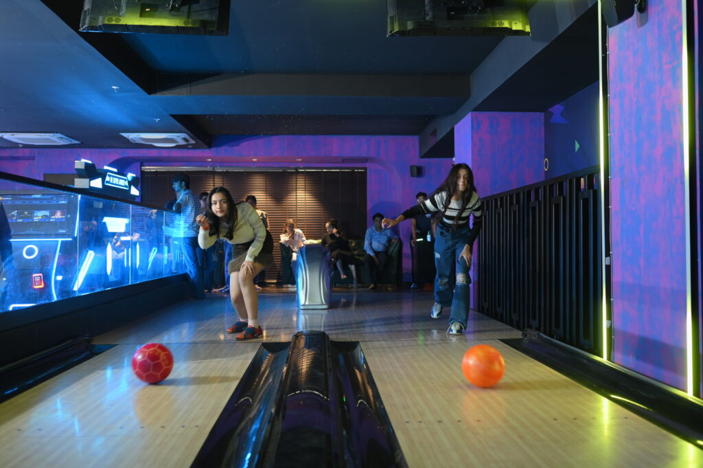 Mini Golf, Bowling & Endless Cousin Competitions: A Summer Break to Remember